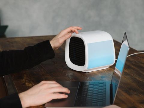 Style、USB給電式のパーソナルエアクーラー「evaCHILL」 - 家電 Watch