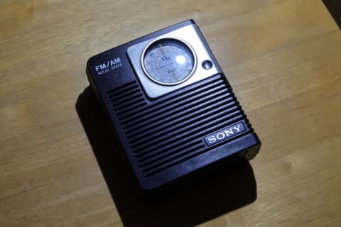思い出家電】ソニーのトランジスタラジオ「TFM-3770」 - 家電Watch