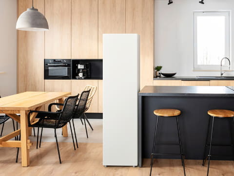 アクア、幅36cmのスリムなセカンド冷凍庫 - 家電 Watch