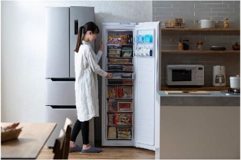 アイリスオーヤマ、収納力が高いスリムなセカンド冷凍庫 - 家電 Watch