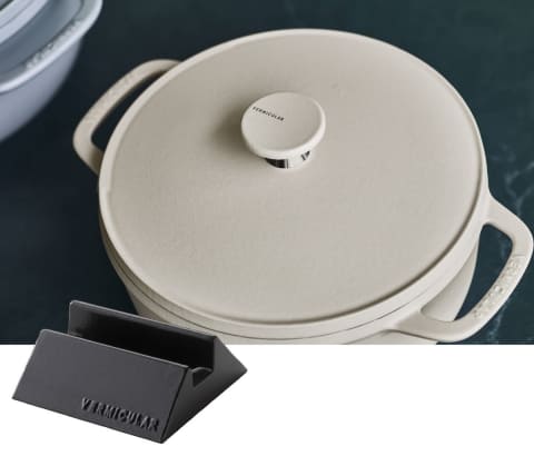 バーミキュラの浅型無水ホーロー鍋 炒めものや炊飯も - 家電 Watch