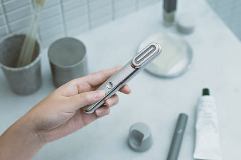 続けたくなるスキンケア。美顔器なのに歯ブラシより小さいRe・De