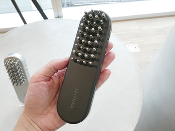 パナソニックからブラシ型美顔器。USB充電でお風呂でも - 家電 Watch