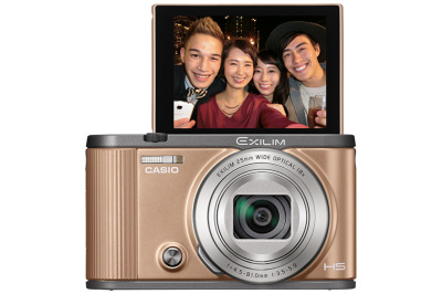 撮ってすぐスマホに送る、選んで送れる――カシオの新EXILIM - ケータイ
