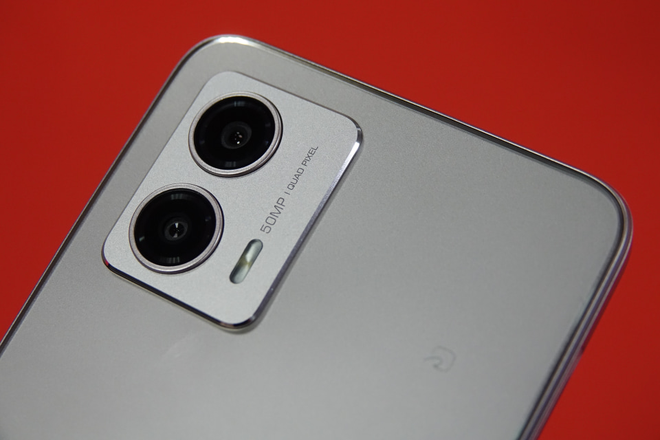 ワイモバイルから「moto g53y 5G」、2万円台前半で29日発売 - ケータイ