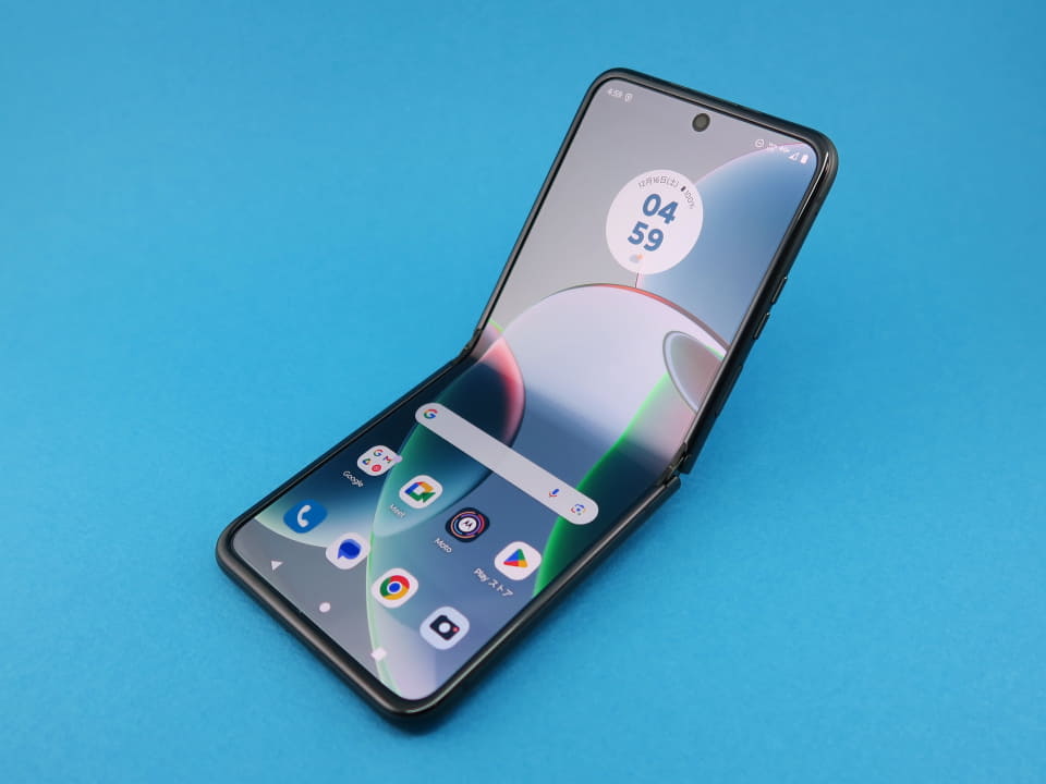 motorola razr 40/40s」、手軽にフォルダブルをはじめたい人のための一