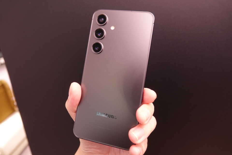 auから「Galaxy S24」、11日に発売 - ケータイ Watch