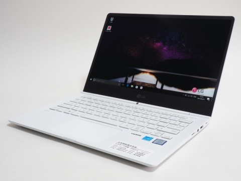 LG☆gramノートパソコン☆ corei3☆ ホワイト ノートPC LG、軽量・大