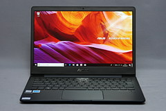 Hothotレビュー】ASUS「ZenBook 13 UX331UAL」 ～1kg切りの第8世代Core