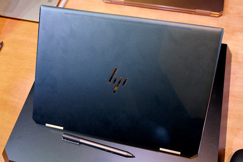 日本HP、ペン対応/第8世代Core搭載で22時間駆動の2in1「Spectre x360