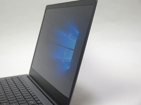 PC短評】4K液晶の一点豪華主義、「CHUWI LapBook Plus」 - PC Watch