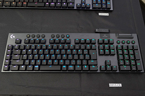 ロジクール、「薄型メカニカルスイッチ」搭載で22mm厚のゲーミング