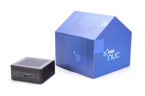 Hothotレビュー】これぞ理想の小型PC! 縦横10cmちょっとでかなり速い第