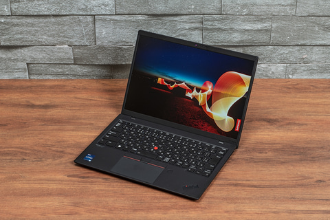 上位クラスのCPU採用で薄型ノートの常識を打ち破る！レノボ「ThinkPad