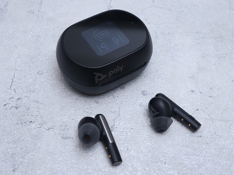 やじうまミニレビュー】機能てんこ盛りのTWSイヤフォン「Poly Voyager