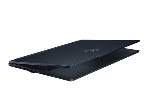 MSI、Core Ultra 9 185HとGeForce RTX 4090搭載で2kg切りの16型ノート