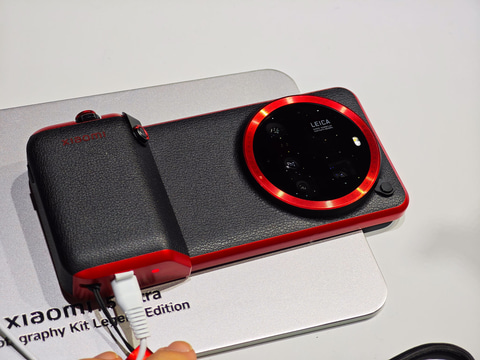 Xiaomi、順当に進化したプロ向けカメラスマホ「Xiaomi X15 Ultra