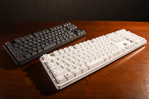 そうきたか、REALFORCE R4！思わず使いたくなる新要素とかズルいじゃ