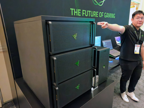 笠原一輝のユビキタス情報局】生成AIをローカルで動かす。それは