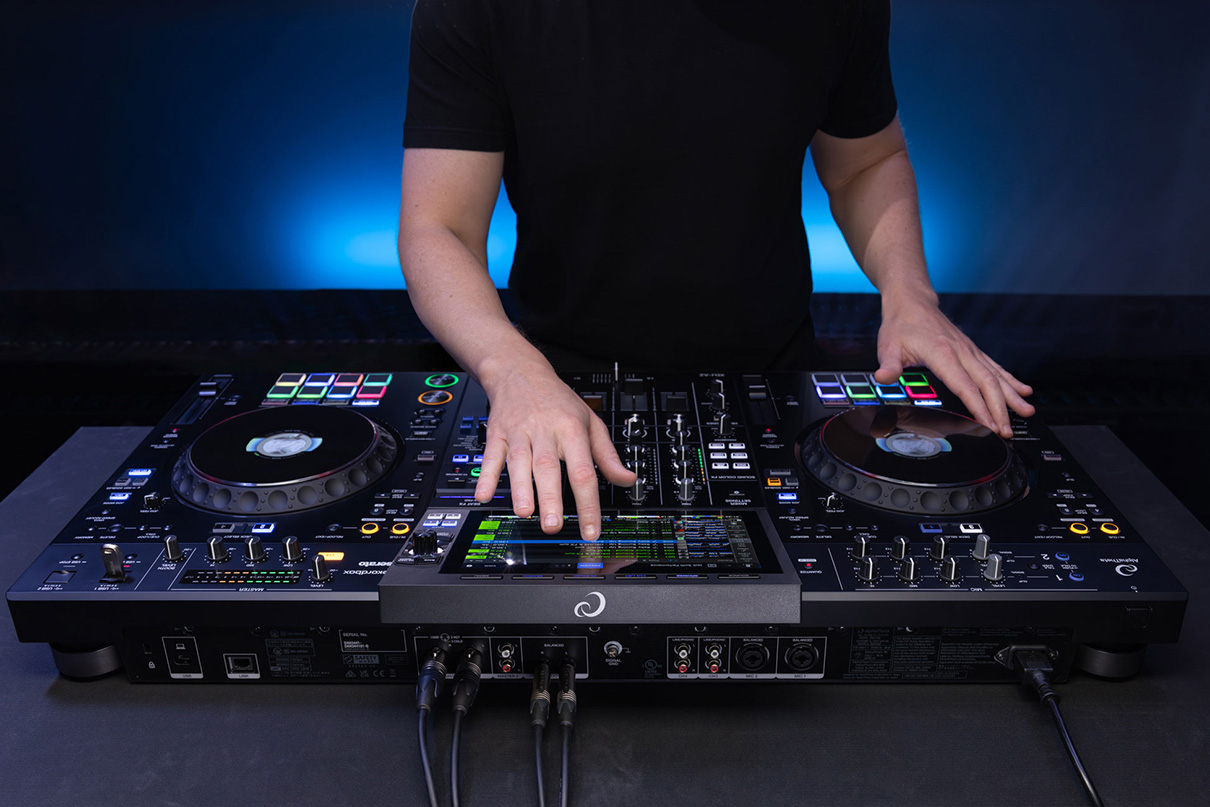 XDJ-AZ - AlphaTheta