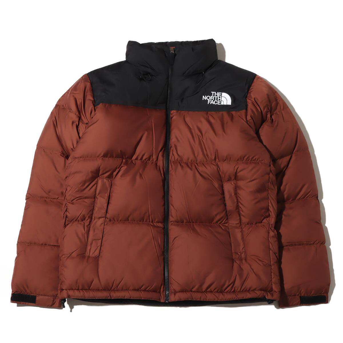 THE NORTH FACE NUPTSE JACKET カプチーノ（ザ・ノース・フェイス