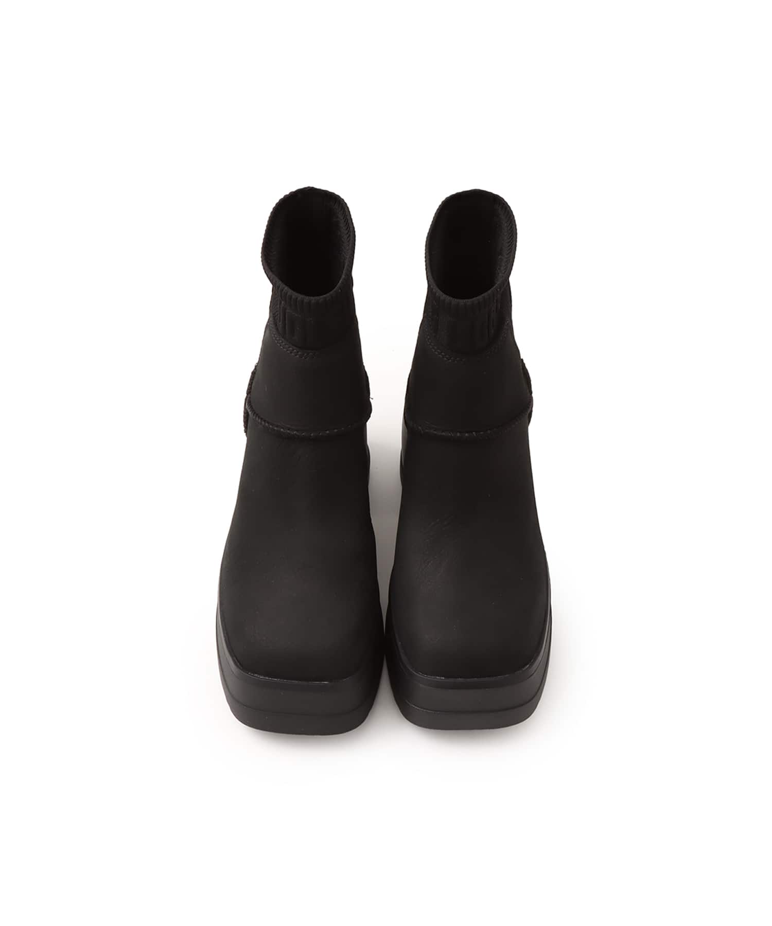 UGG W MOXY CHELSEA BLACK（アグ モクシー チェルシー-ブラック