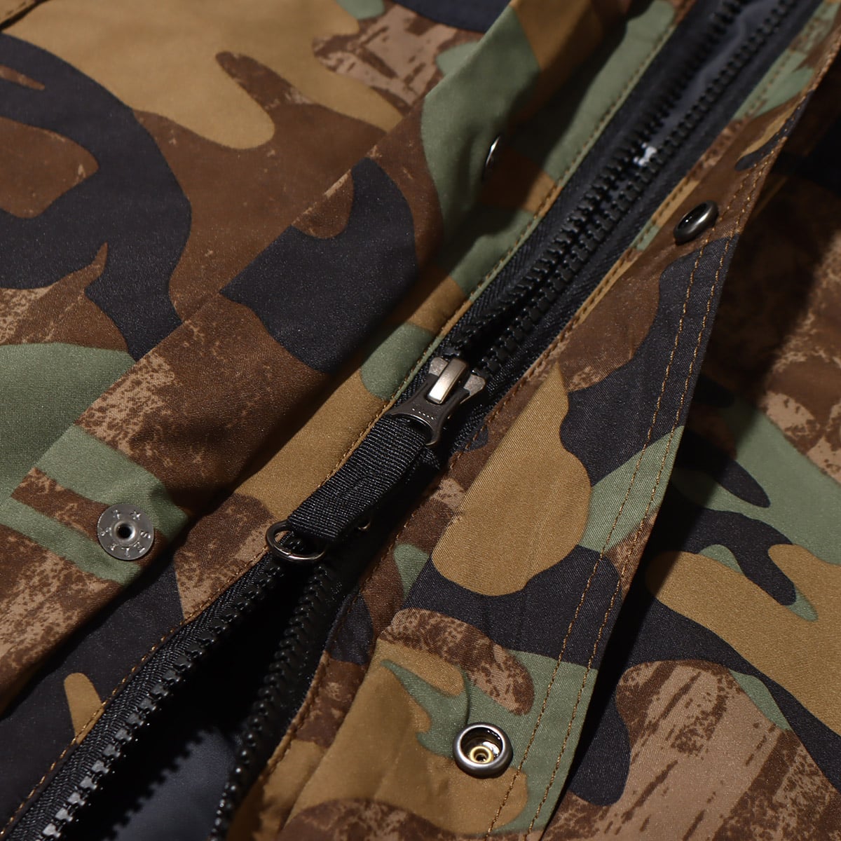 THE NORTH FACE NOVELTY MOUNTAIN LIGHT JACKET TNFカモ 22FW-I（ザ