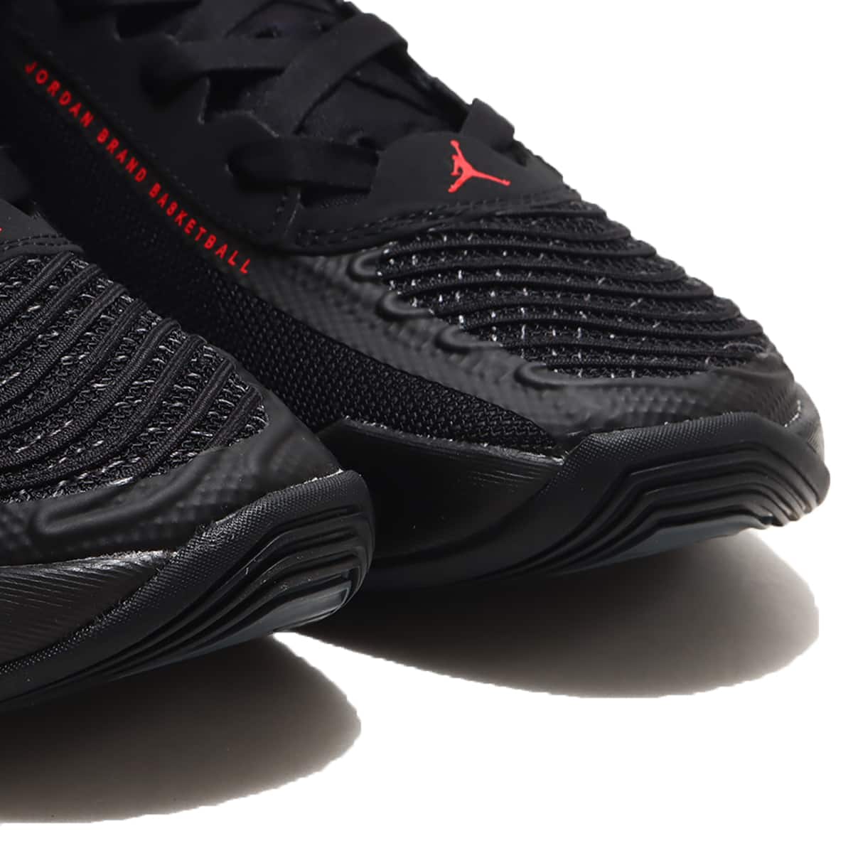 JORDAN BRAND JORDAN LUKA 1 PF BLACK/UNIVERSITY RED-DARK GREY