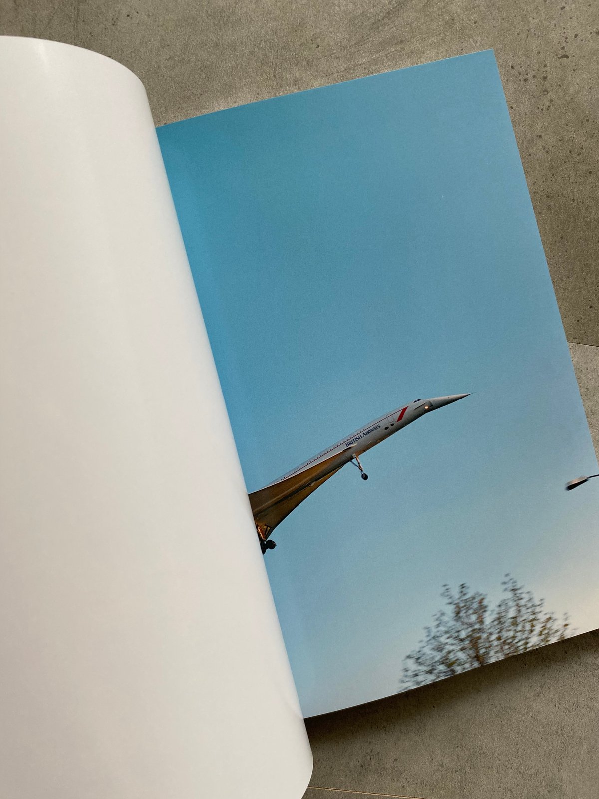 WOLFGANG TILLMANS: CONCORDE | 12:15