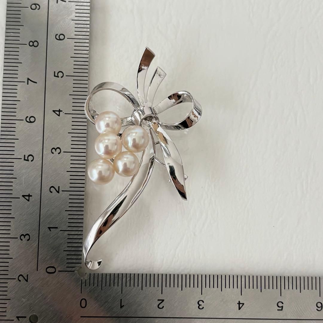 057【ミキモト】シルバー パール リボン ブローチ - メルカリ