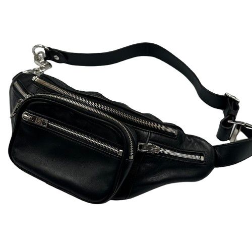 アレキサンダーワン ウエストポーチ チェーン ロゴ レザー ブラック