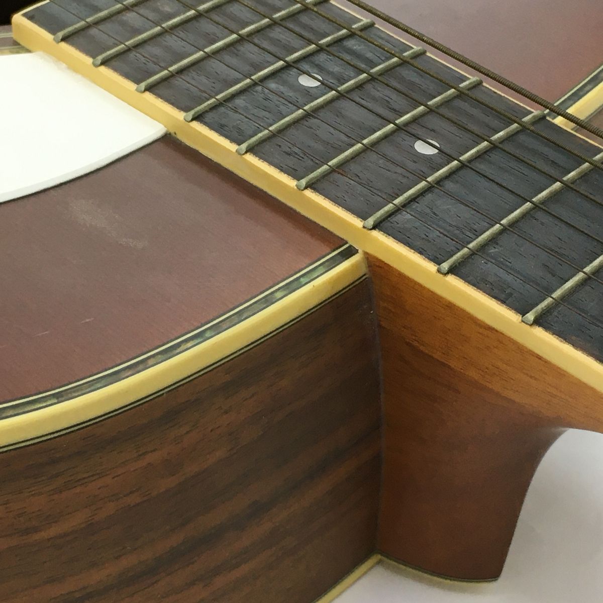今週限定価格】MORRIS MG-702S アコギ ピックアップ、弦 ケース他 今週