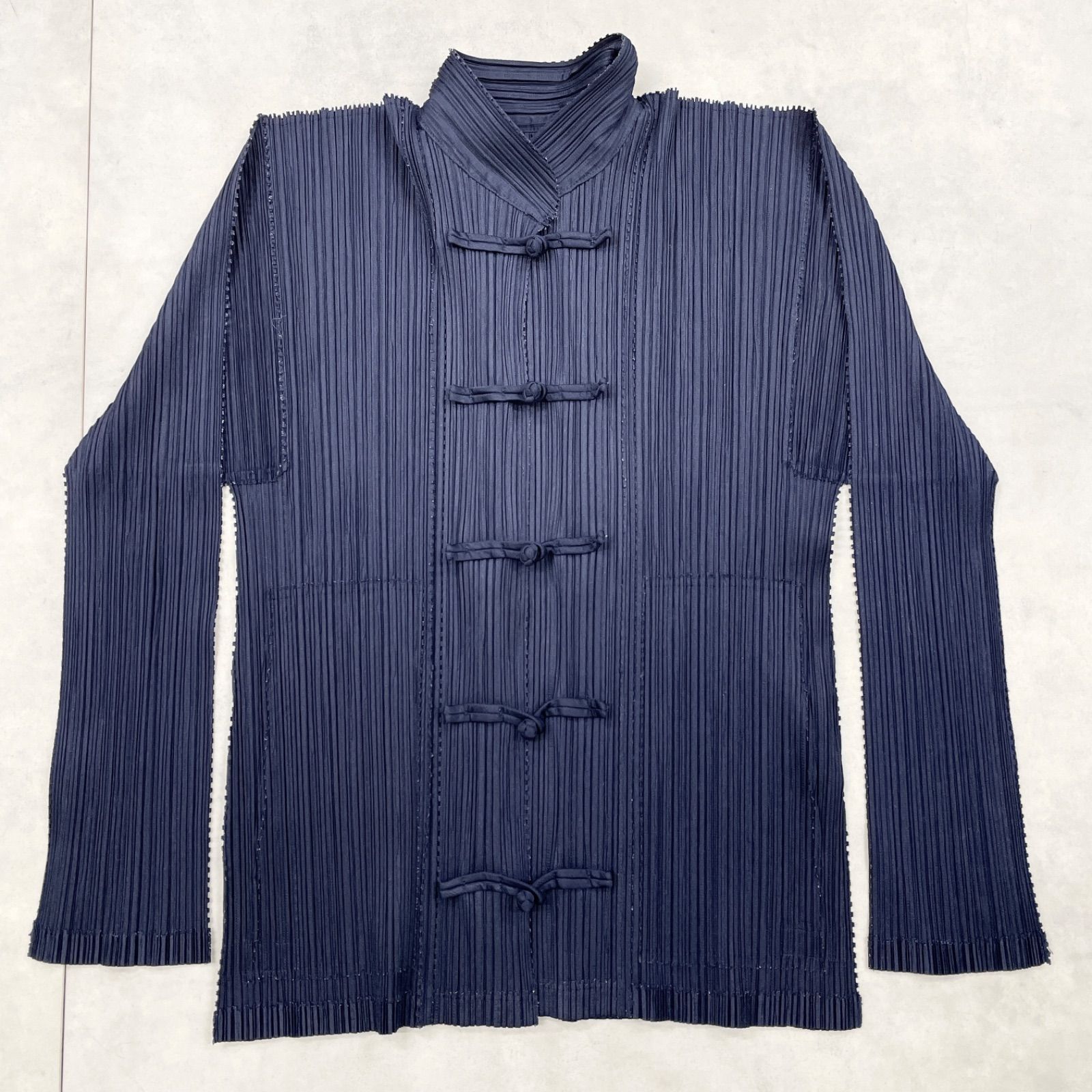 PLEATS PLEASE ISSEY MIYAKE プリーツプリーズ イッセイミヤケ