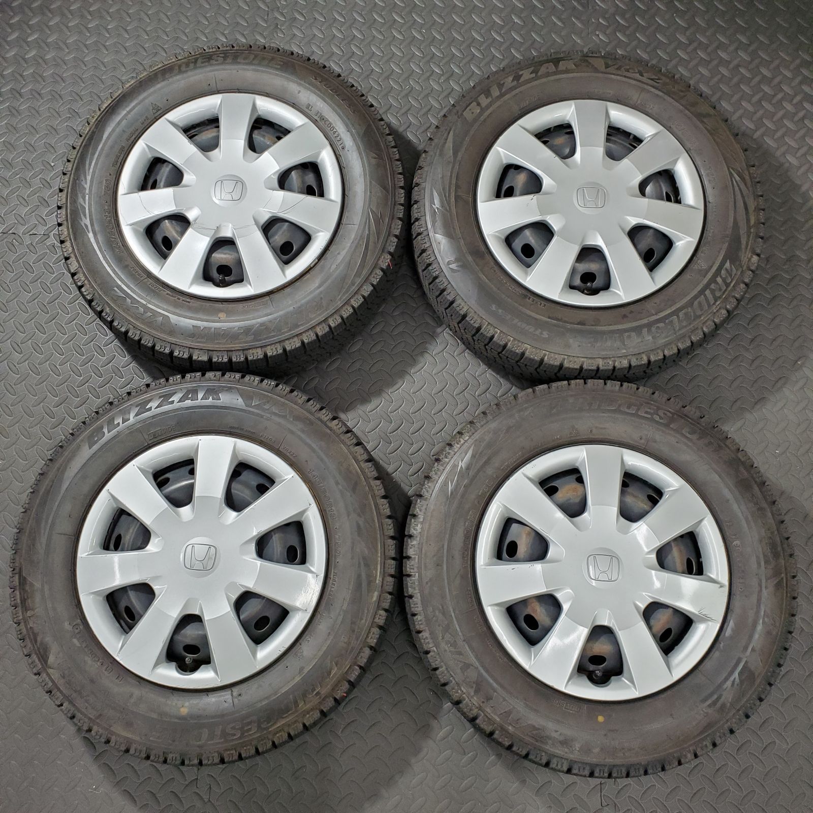 21年製 145/80R13 ブリヂストン ブリザックVRX2 ホンダ JF1 N-BOX N