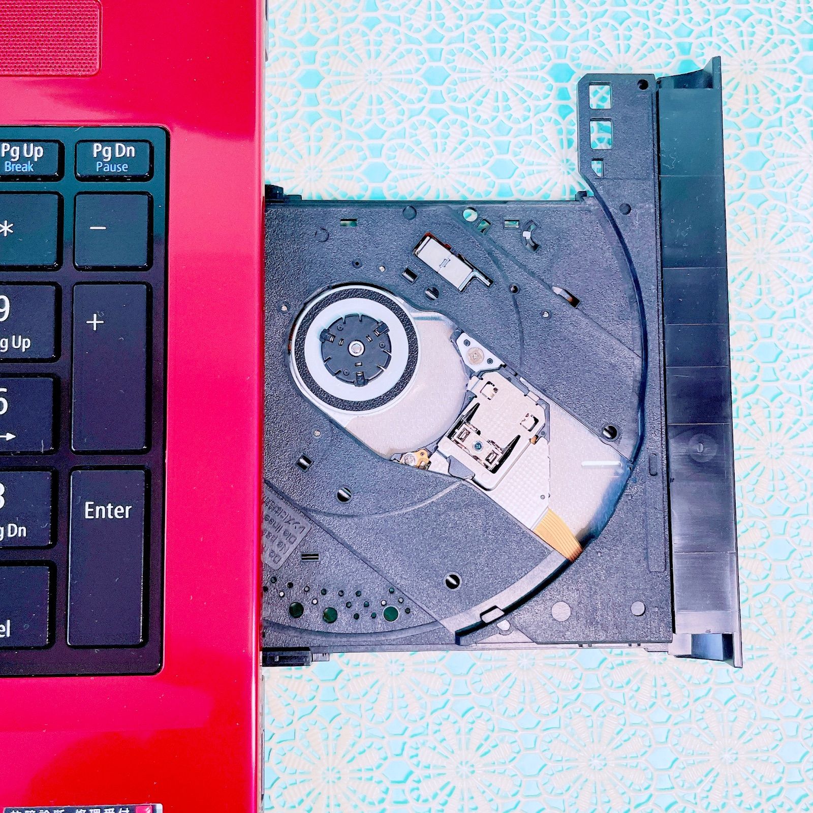 たっぷり大容量1TB❣️初期設定済みですぐ使える✨️薄型ノート