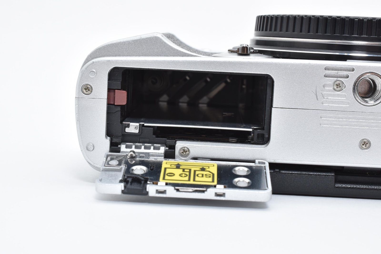 美品】 OM SYSTEM PEN E-P7 ダブルズームキット ショット数606回