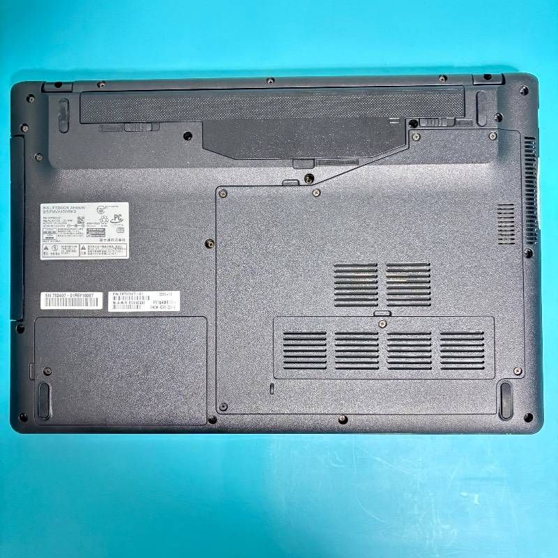 動作良好◎【オフィス付】メモリ8GB☆爆速SSD搭載☆動作良好◎富士通