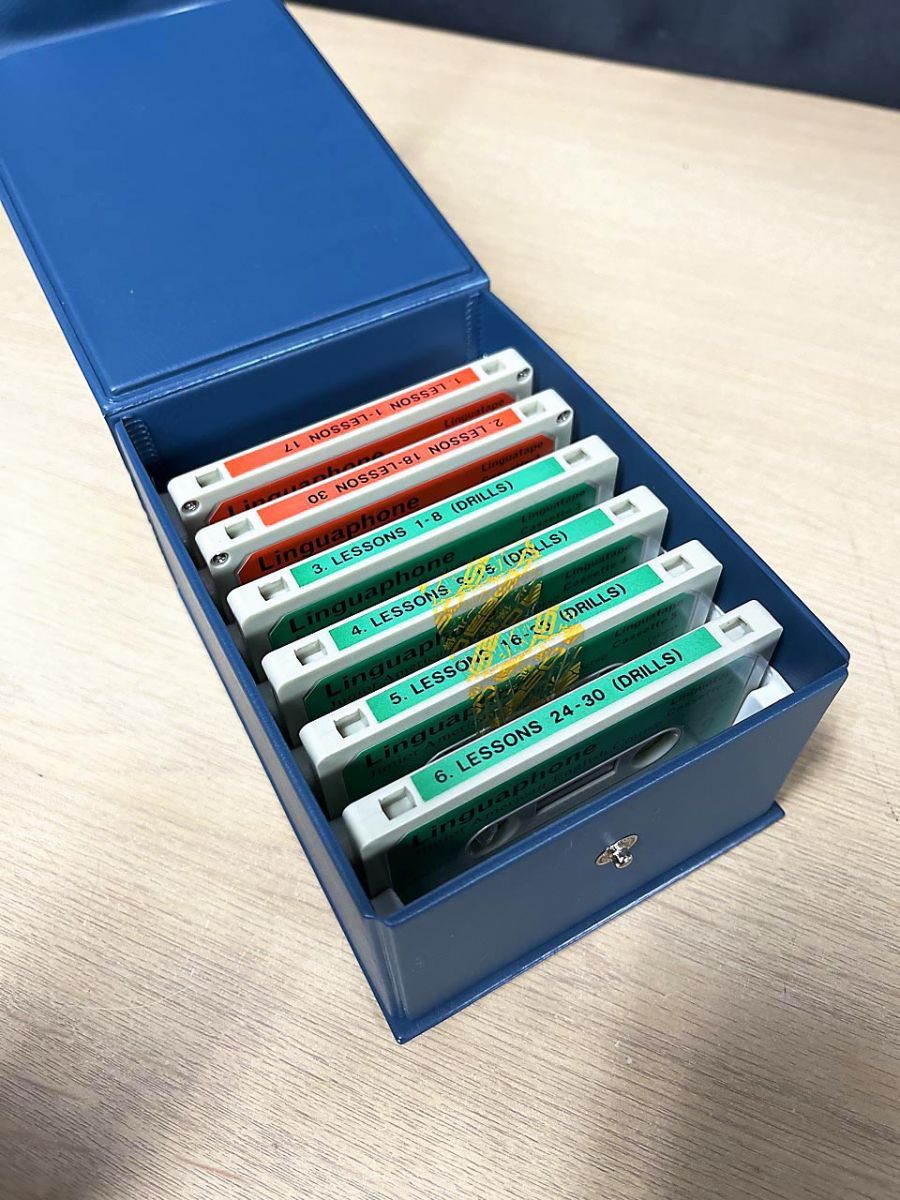 ジャンク品】 Linguaphone リンガフォン カセットテープ 米語 ジュニア