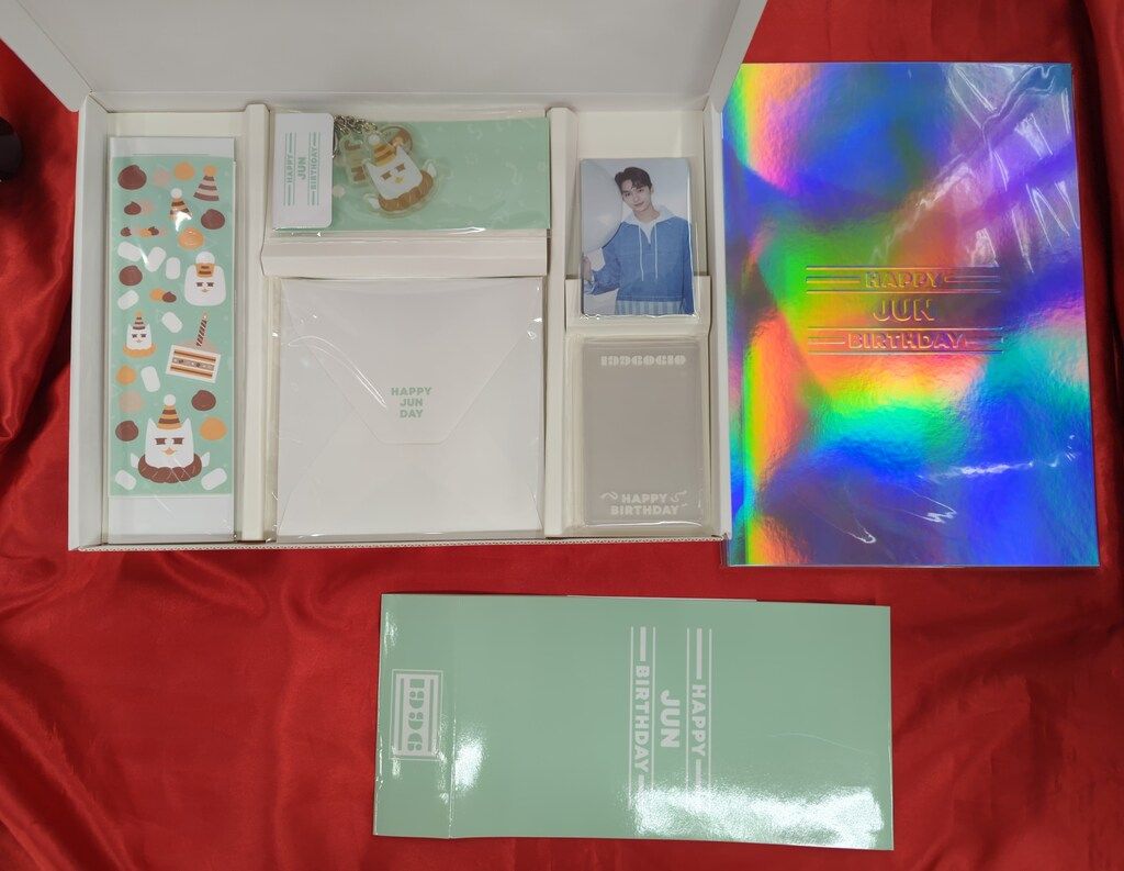 SEVENTEEN ギフトパッケージ JUN HAPPY JUN DAY BIRTHDAY PACKAGE VER