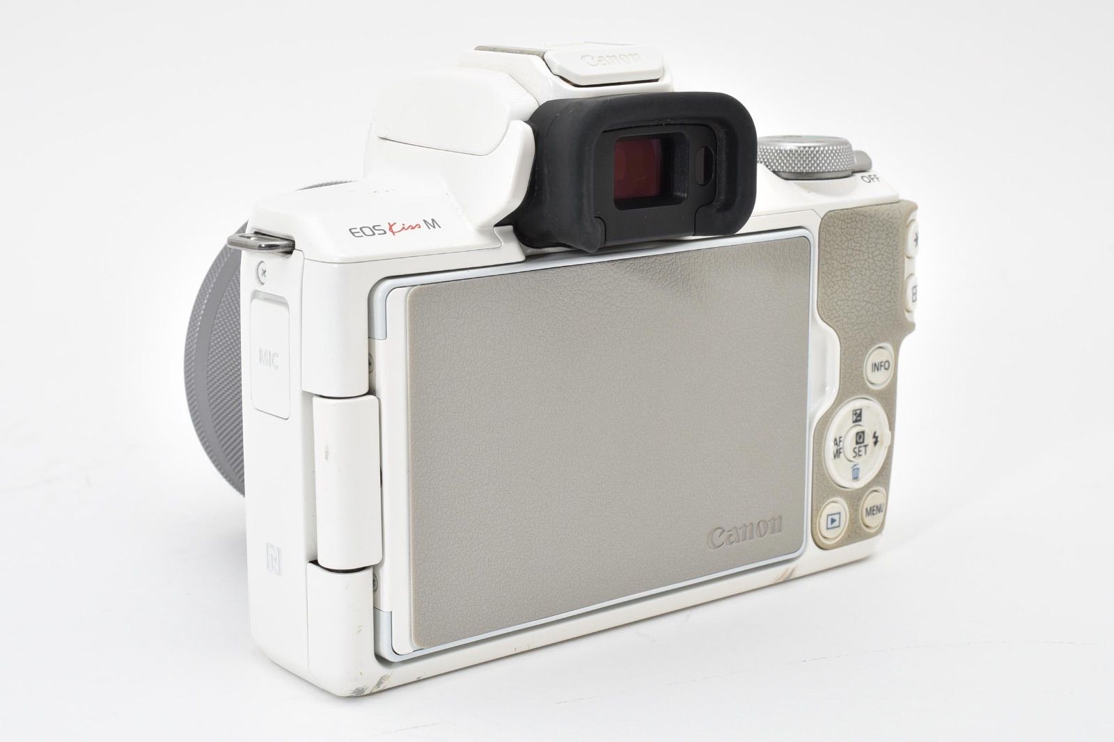 美品】キヤノン CANON EOS KISS M EF-M 15-45mm IS STM - メルカリ