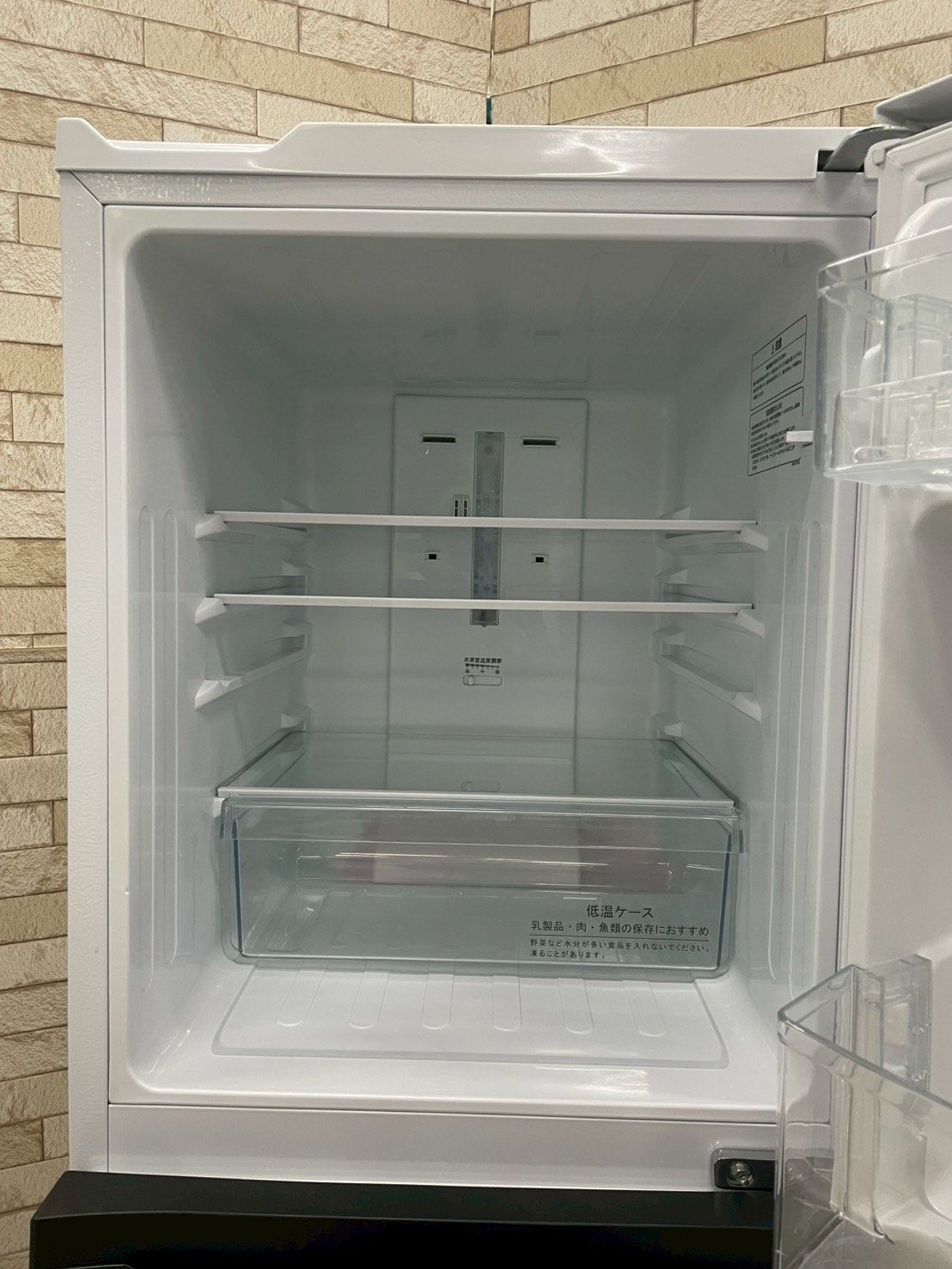 大阪送料無料☆3か月保障付き☆冷蔵庫☆ハイセンス☆2ドア☆2020年☆HR