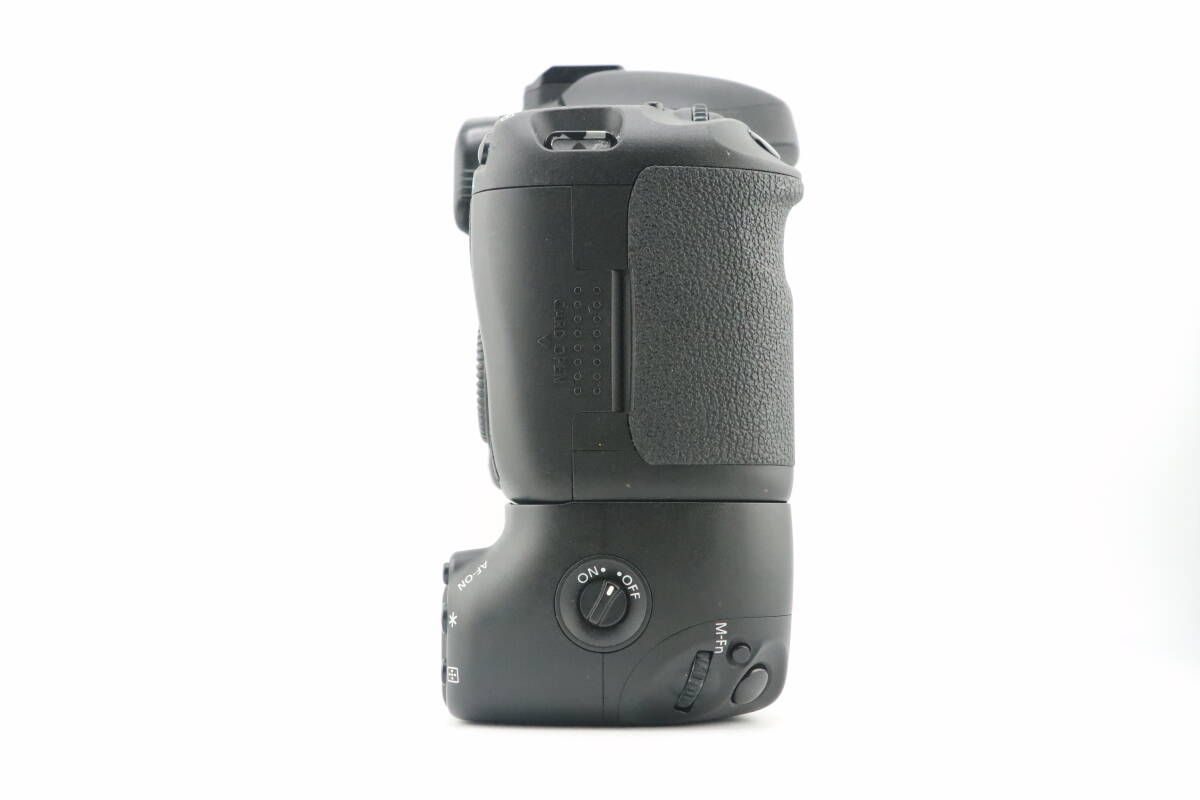 ☆良品☆ショット数2,800回☆キヤノン CANON EOS 7D ボディ + BG-E7