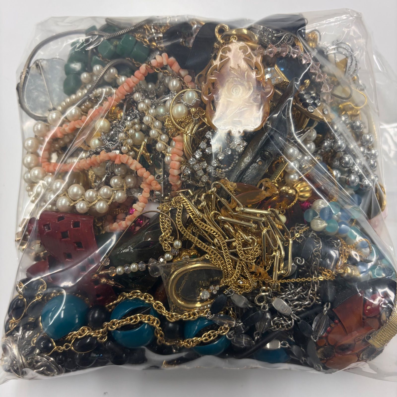 イミテーションアクセサリー まとめ売り 【アクセサリー】2.0㎏超え