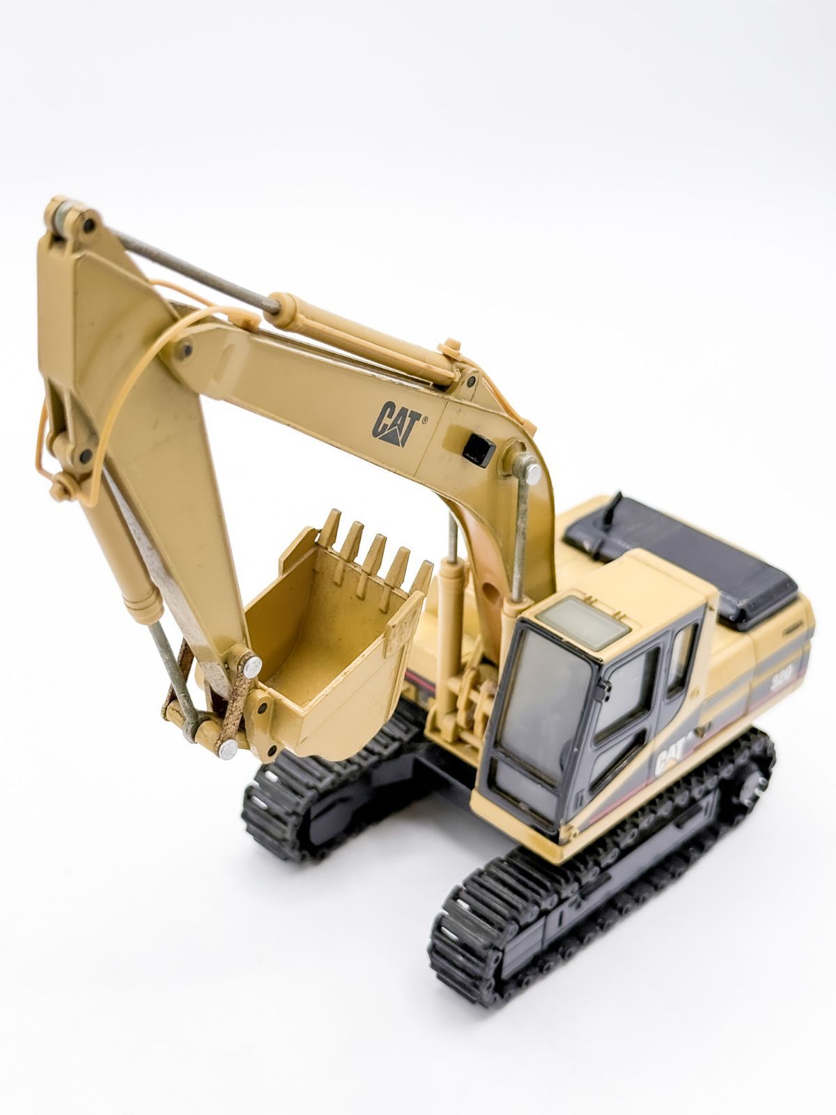 希少！Caterpillar 320 油圧ショベル ミニチュア建機 1/40スケール