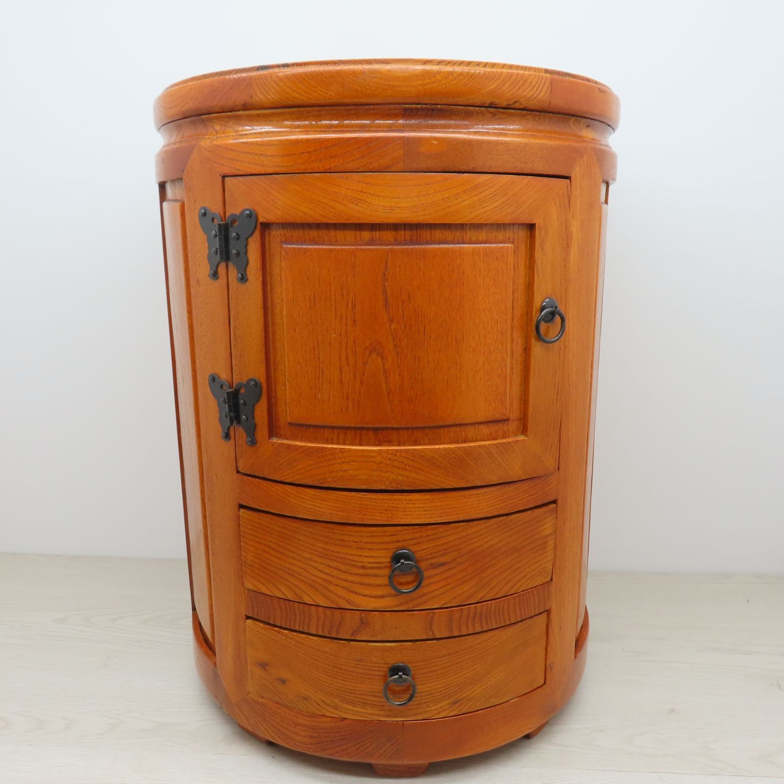 李朝家具 韓国伝統家具 収納付き丸型スツール 欅 モリジャン (B8-25) T