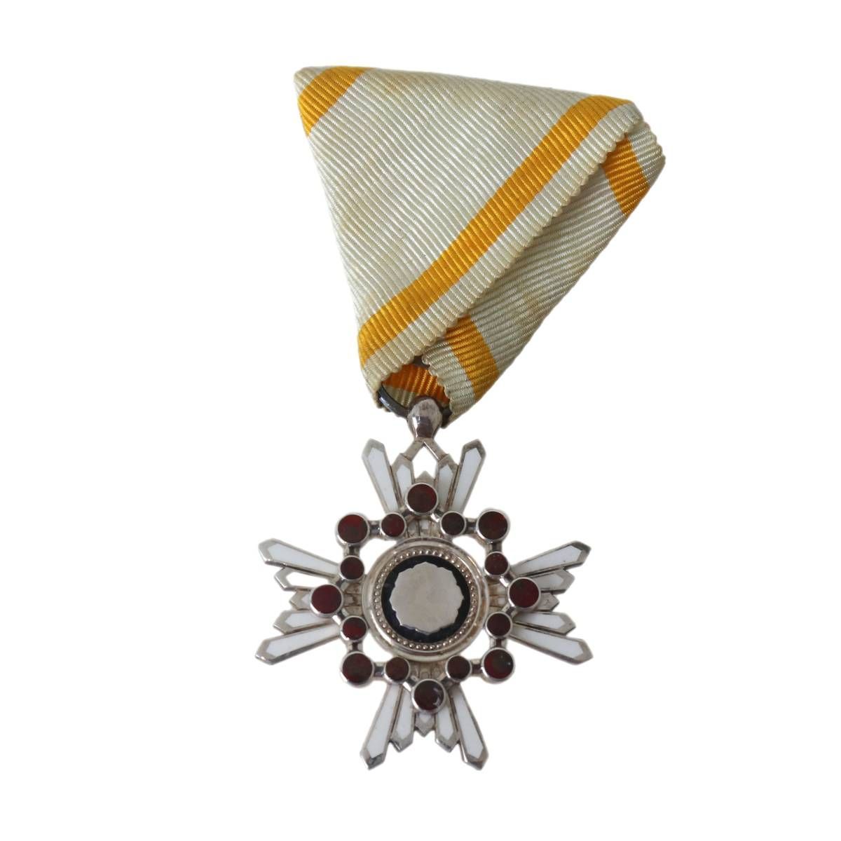 勲六等瑞宝章 勲章 襟章 箱 全長8cm モチーフ部38×38(mm) 襟章：直径約