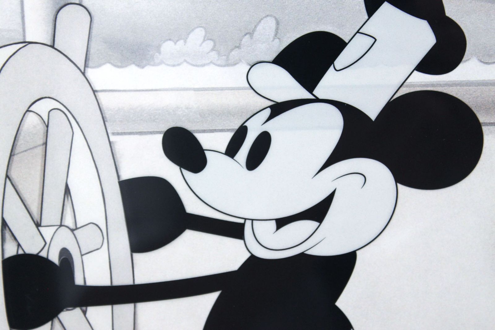 ディズニー セル画「ミッキーマウス/蒸気船ウィリー」展示用フック付
