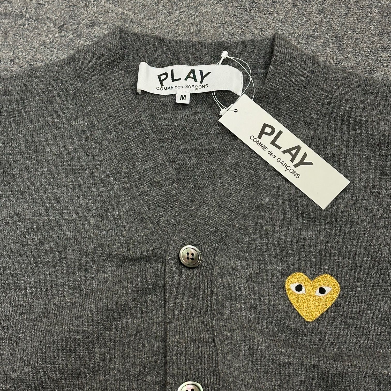 参考上代31900円 未使用品 PLAY Comme des Garçons V-Neck Cardigan