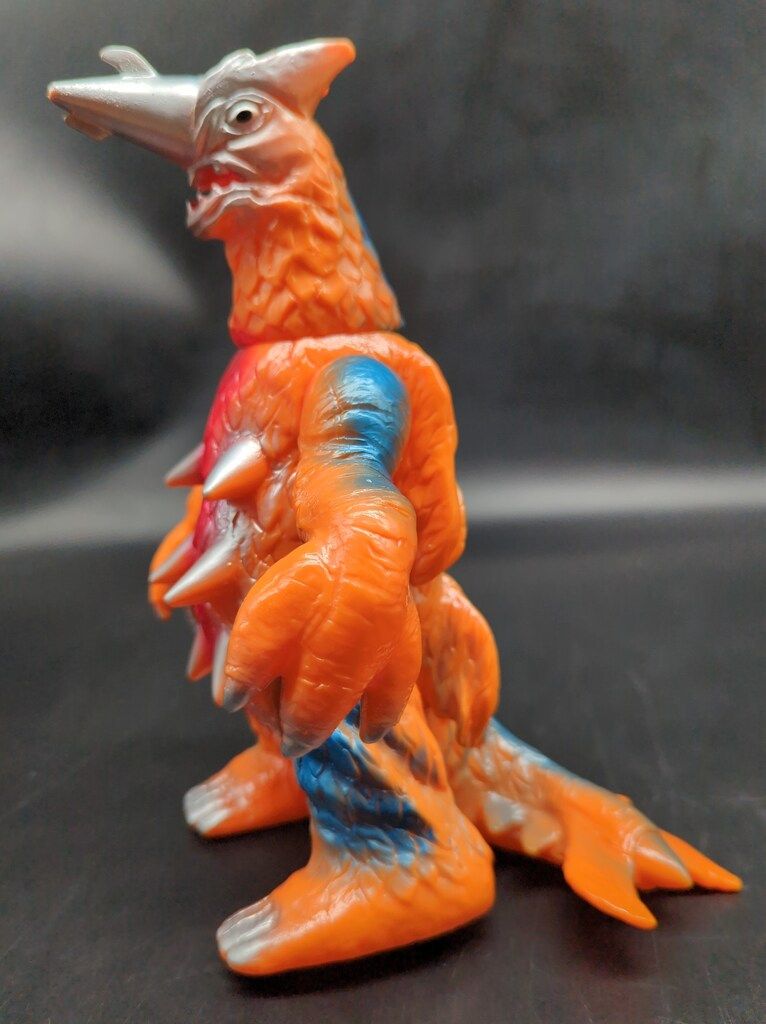 B-CLUB ブルマァク復刻版怪獣シリーズ ウルトラマンA ガラン オレンジ