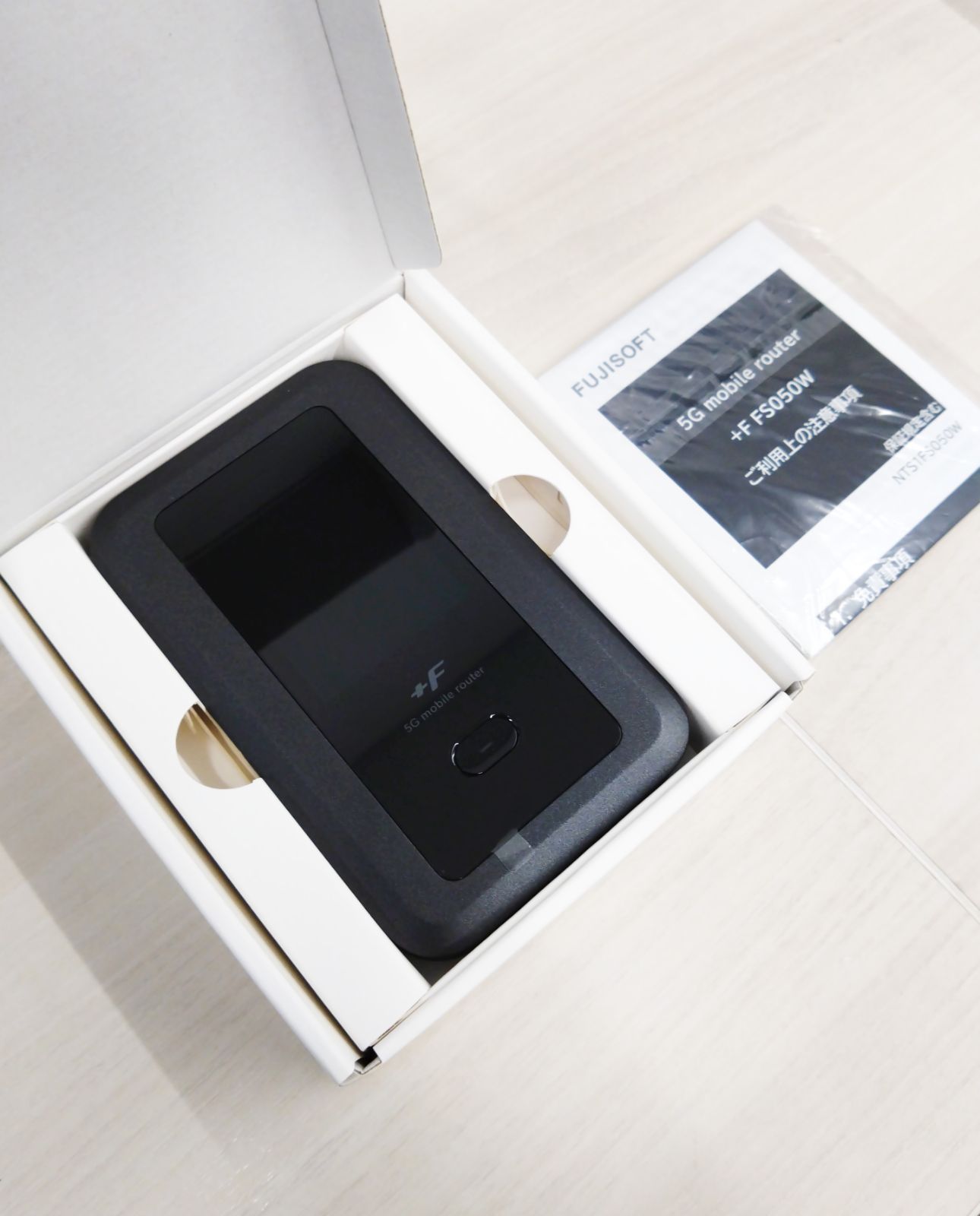 中古ランクA】富士ソフト Fs050w モバイル Wi-Fi ルーター 5G SIM